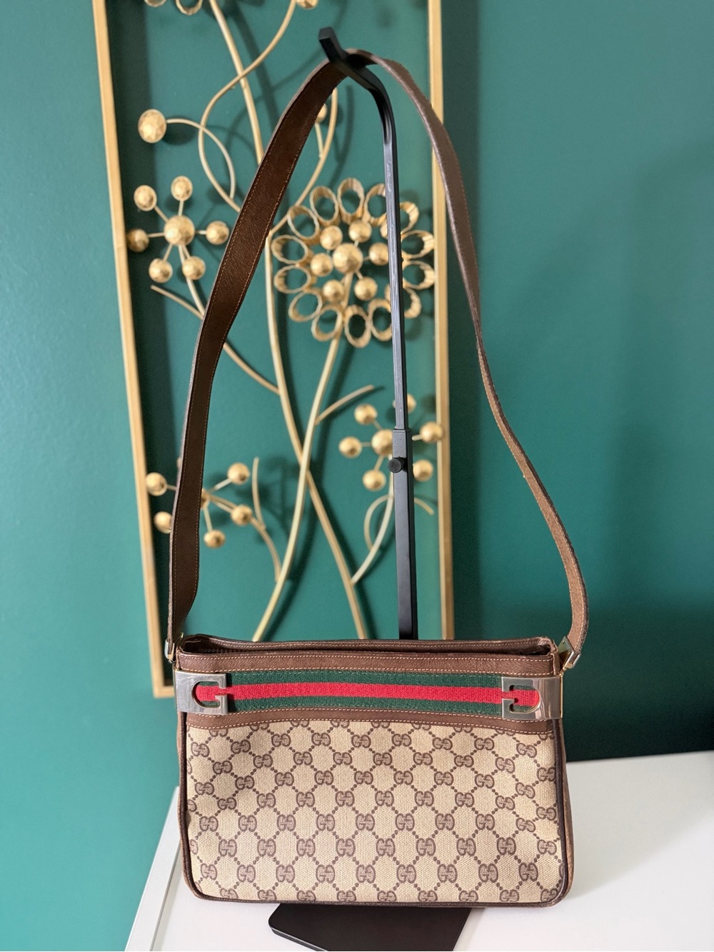 Gucci Beige Brown GG Canvas Crossbody with Green-Red Sherryline - Picture 2 of 13